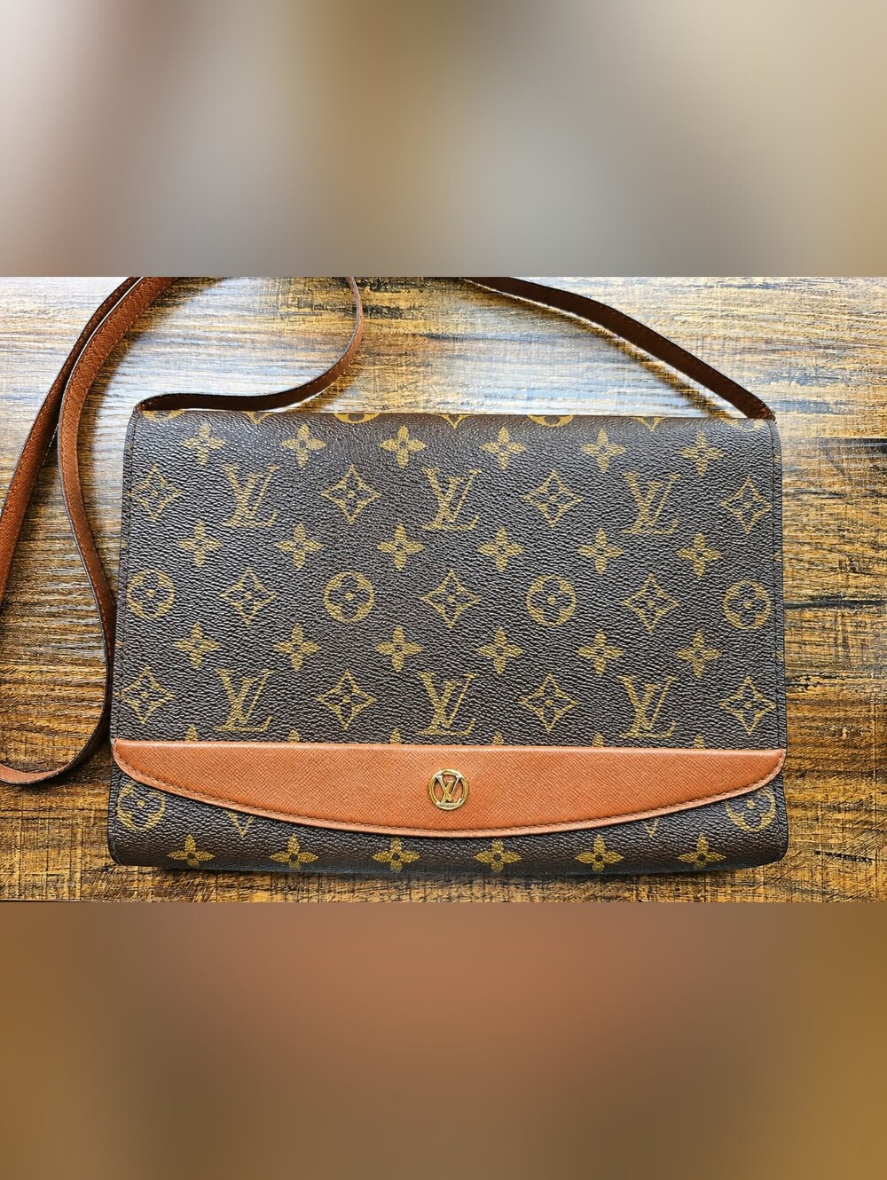 Louis Vuitton Monogram Pochette Bordeaux 2‑Way Clutch & Shoulder Bag (1995)